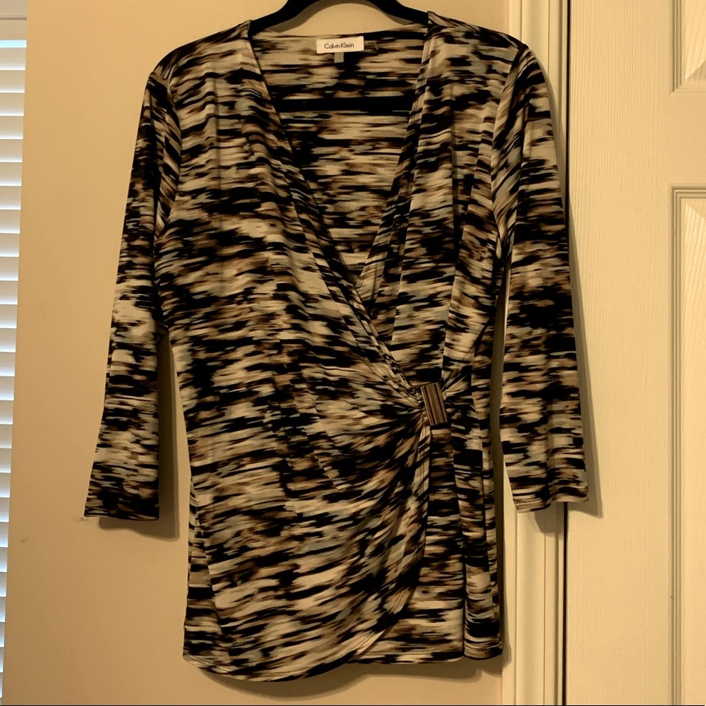 Calvin Klein Multi-Colored, Cross-Over V-neck top; Size Large.